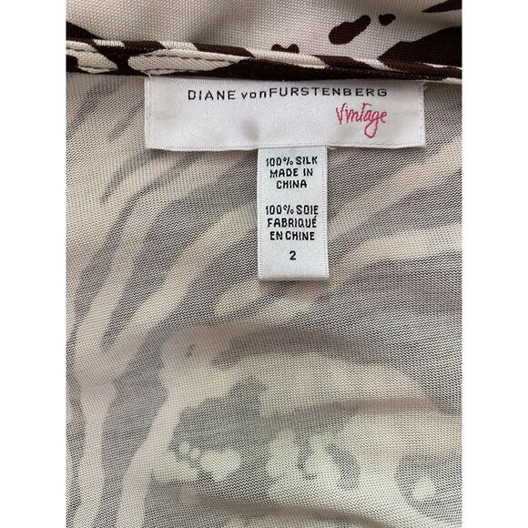 DVF Diane von Furstenberg Vintage Julian Wrap Dress Brown White 3/4 Slee… - Picture 6 of 6